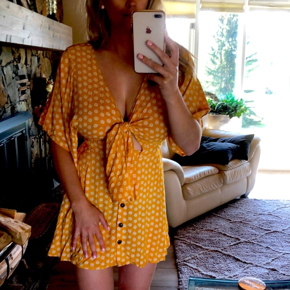 California ripcurl dress bought in San Diego. Perfect for summer - Picture 1 of 3